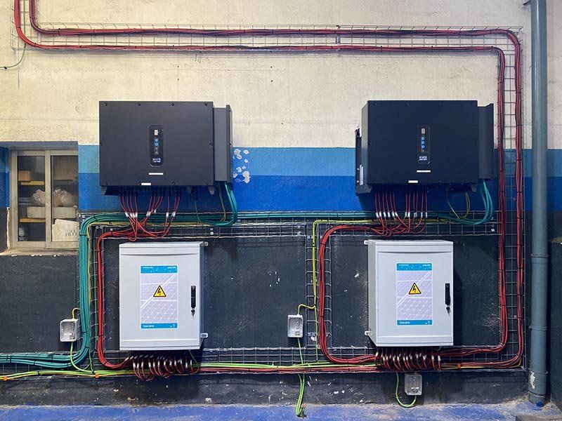 Armarios y cuadros eléctricos